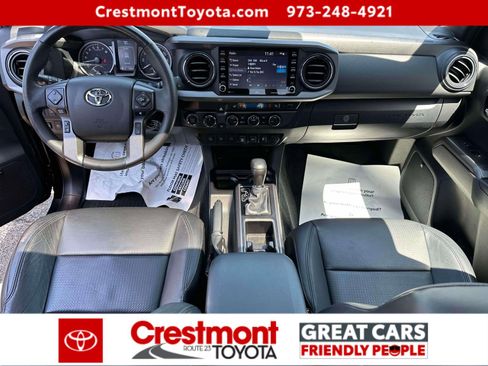 Used 2023 Toyota Tacoma TRD Off-Road w/ TRD Premium Off Road Package AWD/4WD image 10
