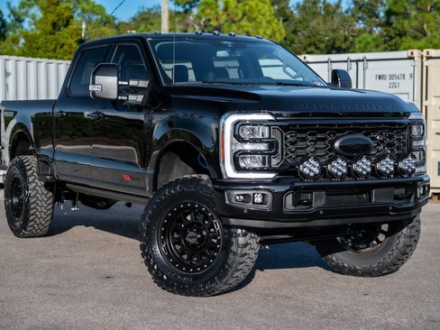 New 2025 Ford F250 Lariat w/ Lariat Ultimate Package image 11