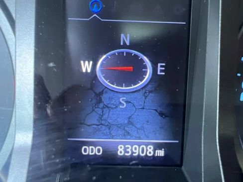 Used 2019 Toyota Tacoma TRD Off-Road w/ TRD Premium Off Road Package AWD/4WD image 14