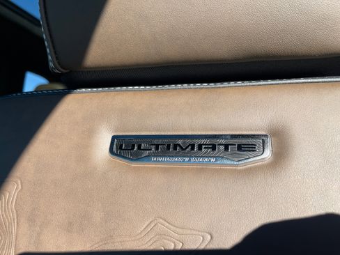 New 2026 GMC Acadia Denali Ultimate image 12