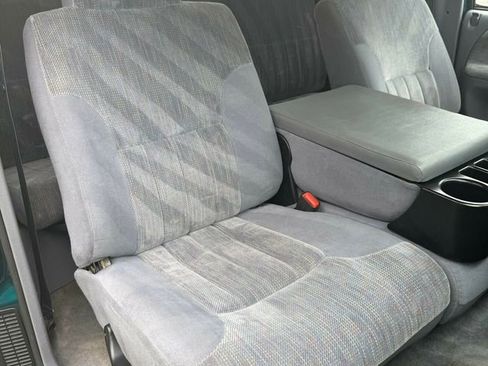 Used 1997 Dodge Ram 1500 Truck 4x4 Club Cab image 26