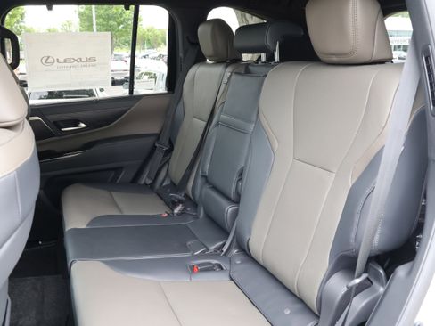 New 2025 Lexus LX 700h Overtrail image 36