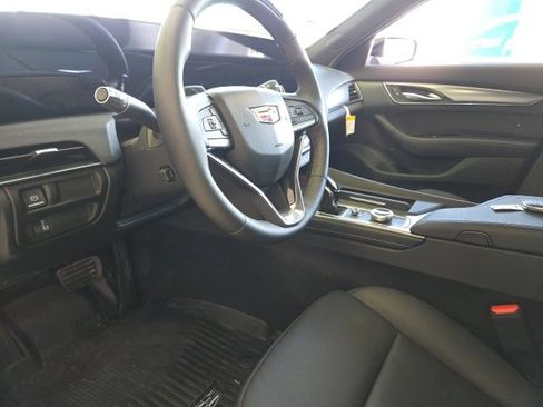 New 2025 Cadillac CT5 Premium Luxury image 2
