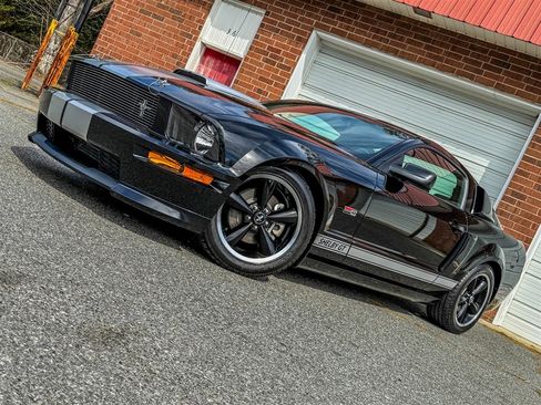 Used 2007 Ford Mustang GT image 4