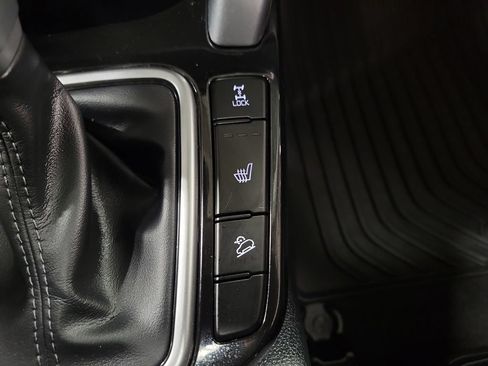 Used 2023 Kia Seltos EX AWD/4WD image 17