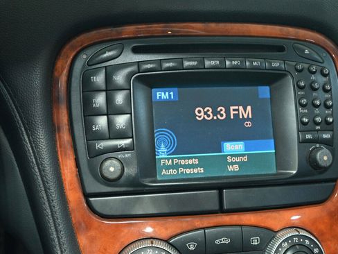 Used 2004 Mercedes-Benz SL 500 image 14