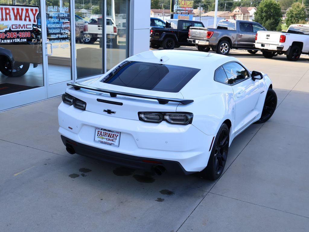 Used 2021 Chevrolet Camaro SS RWD image 35