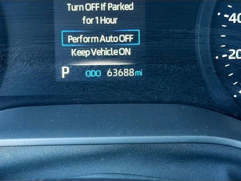 Used 2021 Toyota Sienna LE image 39