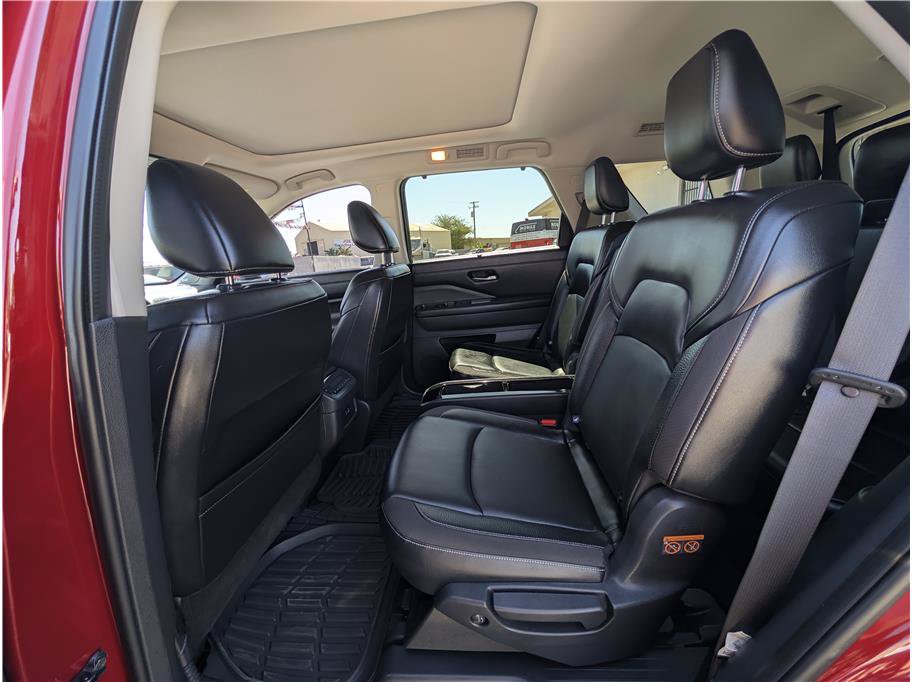 Used 2022 Nissan Pathfinder SL w/ SL Premium Package FWD image 10