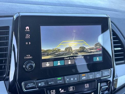 Used 2023 Honda Odyssey Sport image 16