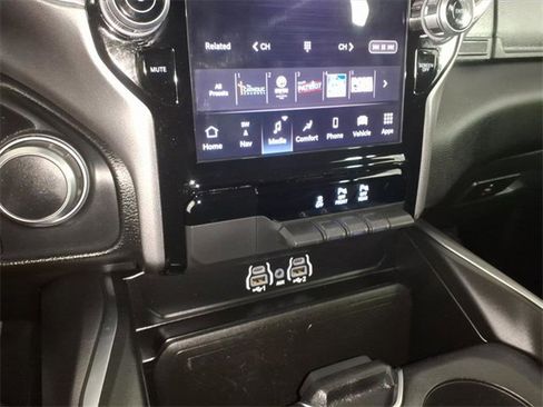 Used 2025 RAM 1500 Big Horn image 23