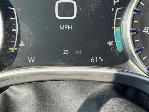 New 2026 Chrysler Pacifica Select w/ S Appearance Package image 23