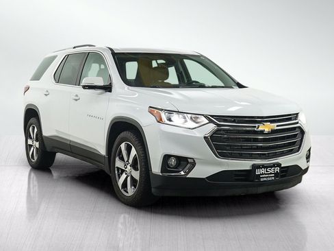 Used 2018 Chevrolet Traverse LT AWD/4WD image 5