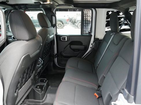 Used 2023 Jeep Wrangler Unlimited Rubicon w/ Dual Top Group image 25