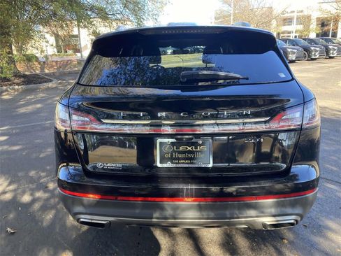 Used 2019 Lincoln Nautilus Reserve image 3