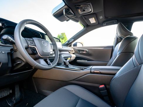 New 2026 Toyota Crown AWD/4WD image 5
