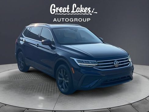 Used 2023 Volkswagen Tiguan SE AWD/4WD image 7
