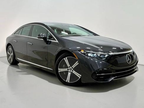 Used 2023 Mercedes-Benz EQS 450+ Sedan image 3