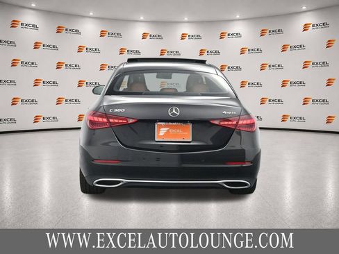 Used 2023 Mercedes-Benz C 300 4MATIC Sedan image 4