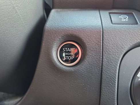 Used 2025 Nissan Frontier PRO-4X AWD/4WD image 24