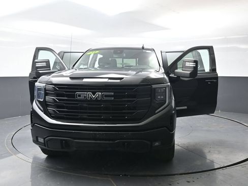 Used 2023 GMC Sierra 1500 Elevation w/ Preferred Package AWD/4WD image 61