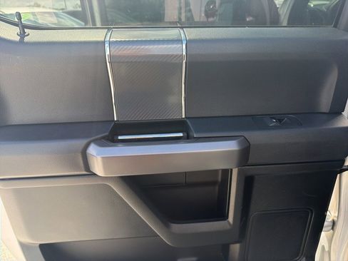 Used 2018 Ford F150 XLT w/ Equipment Group 301A Mid image 17