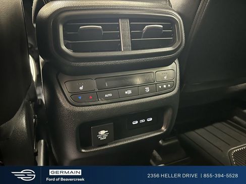 Used 2024 Honda Pilot Elite image 31