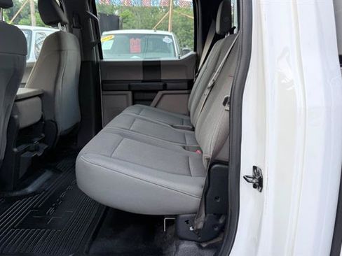 Used 2017 Ford F250 XL w/ Power Equipment Group AWD/4WD image 12