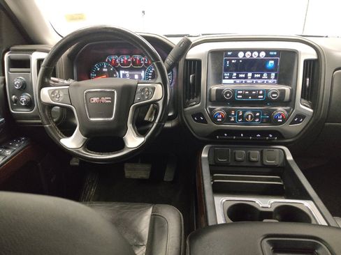 Used 2018 GMC Sierra 1500 SLT w/ SLT Premium Package AWD/4WD image 22