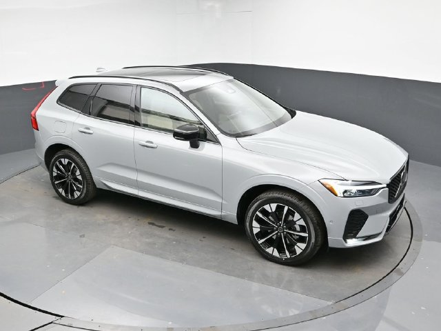 New 2026 Volvo XC60 B5 Plus w/ Protection Package Premier AWD/4WD image 47