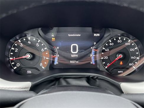 New 2025 Jeep Compass Limited image 17