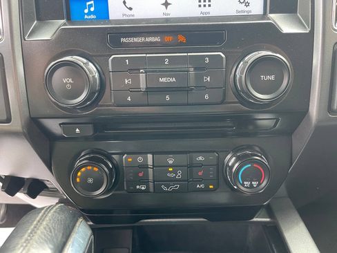 Used 2017 Ford F150 XLT w/ Equipment Group 302A Luxury AWD/4WD image 35