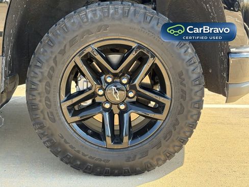 Certified 2021 Chevrolet Silverado 1500 LT Trail Boss w/ Convenience Package II AWD/4WD image 10