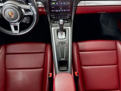 Used 2018 Porsche 911 Turbo AWD/4WD image 16