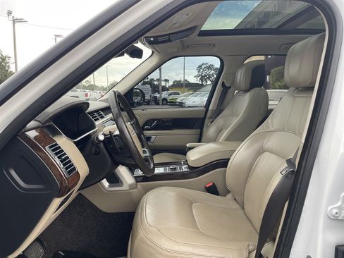 Used 2018 Land Rover Range Rover HSE AWD/4WD image 22