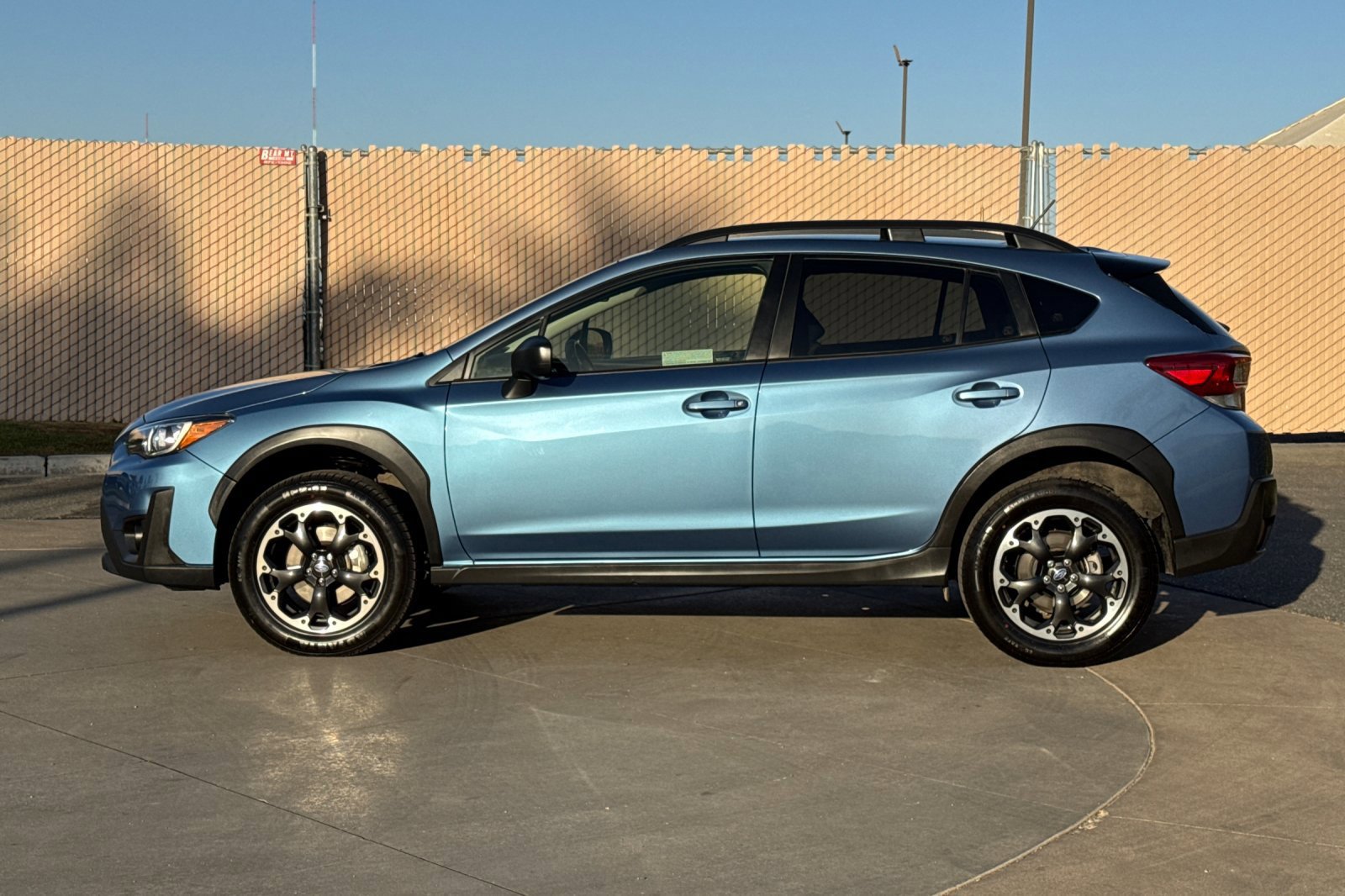Used 2022 Subaru Crosstrek 2.0i AWD/4WD image 7