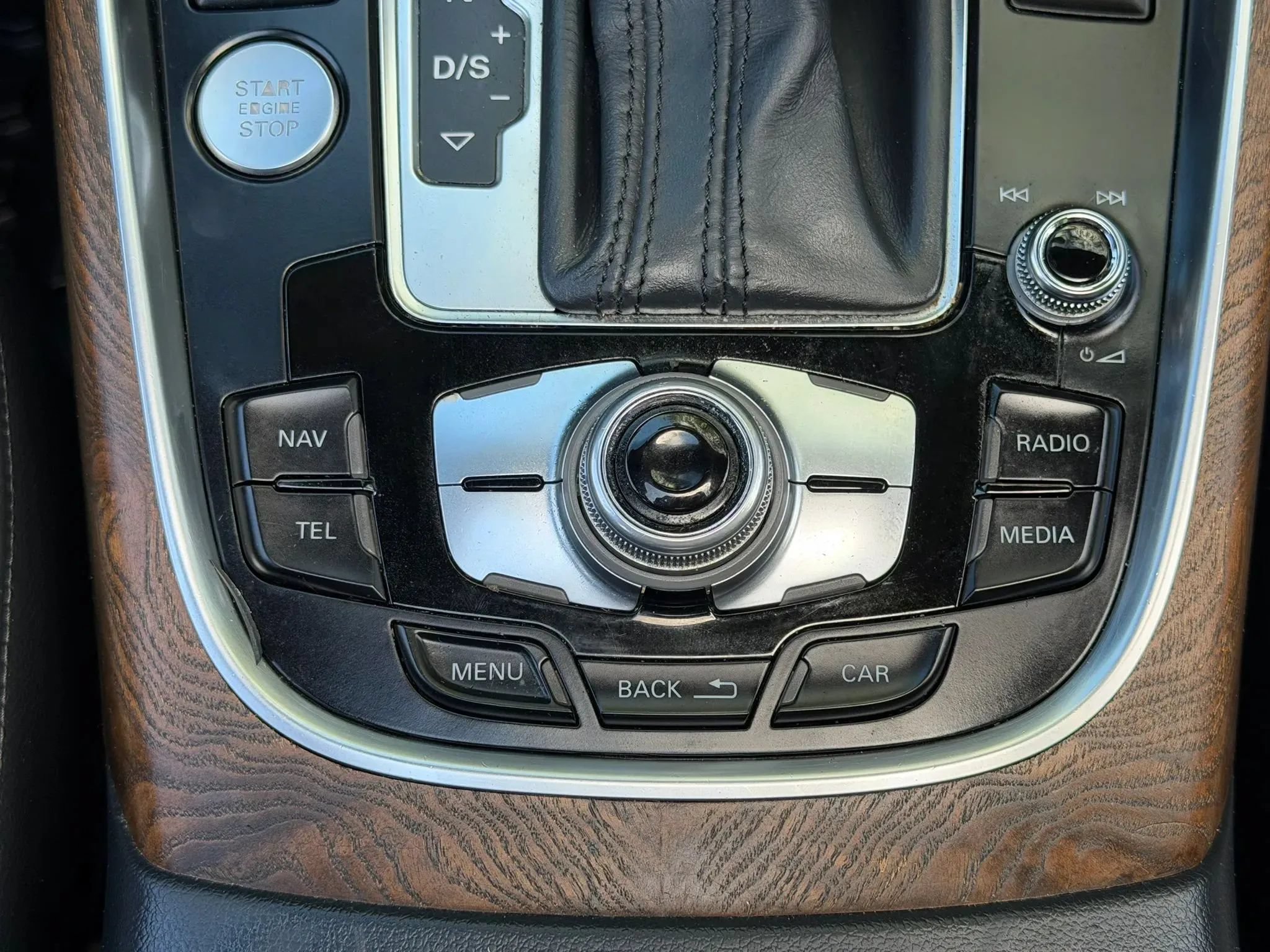 Used 2013 Audi Q5 2.0T Prestige AWD/4WD image 28