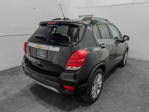 Used 2020 Chevrolet Trax Premier FWD image 8