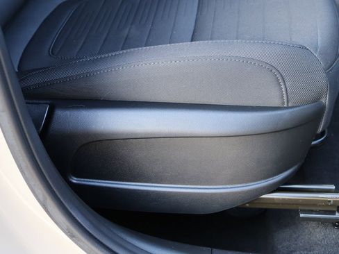 Used 2023 Hyundai Santa Cruz SEL image 11