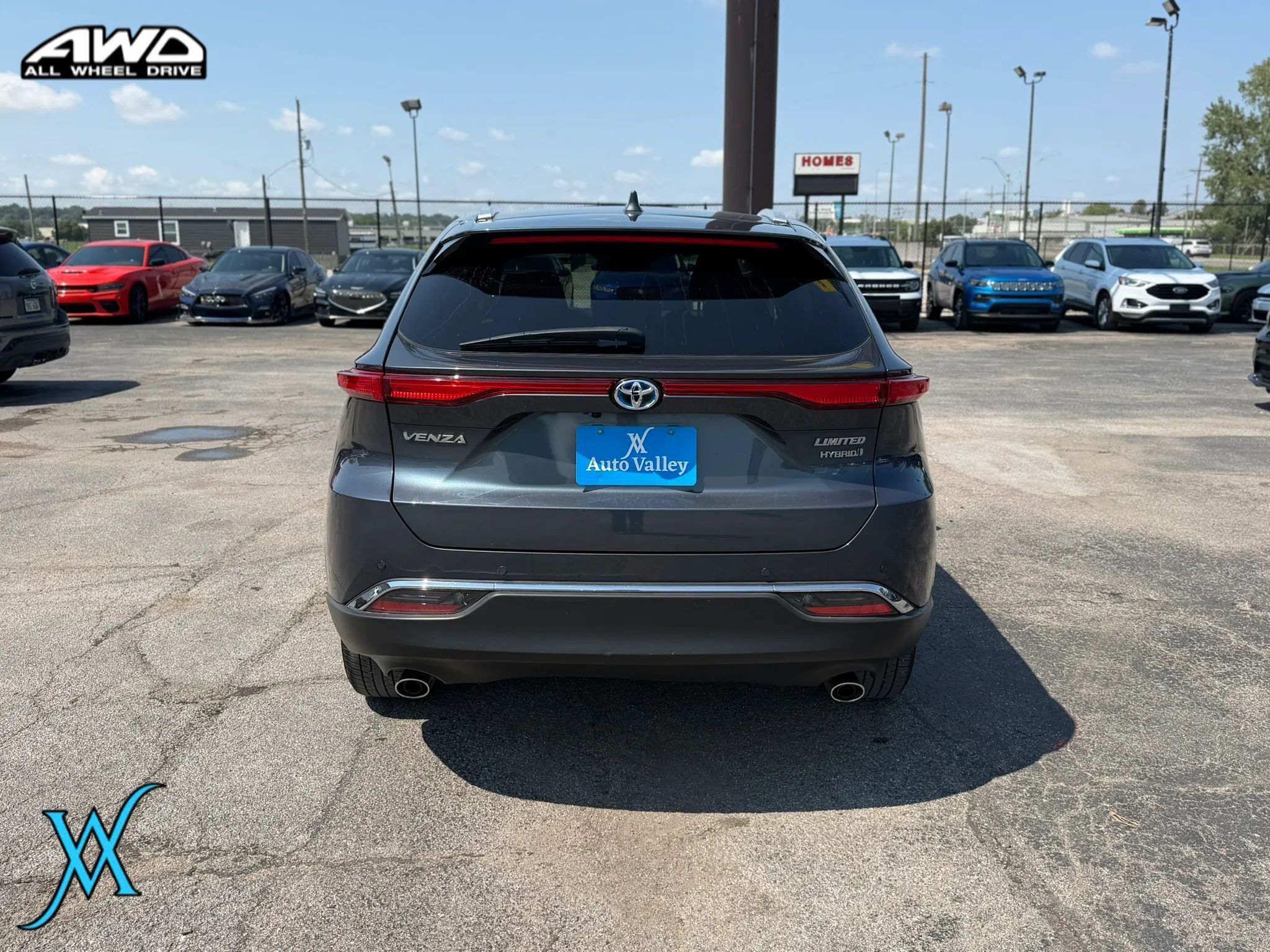 Used 2021 Toyota Venza Limited w/ Advanced Technology Package AWD/4WD image 6