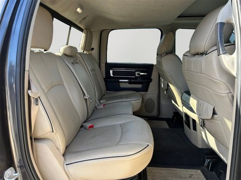 Used 2018 RAM 1500 Limited image 13