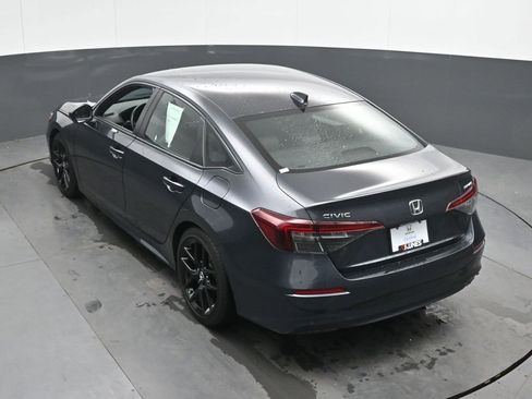 Used 2025 Honda Civic Sport image 30