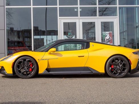 Used 2022 Maserati MC20 Coupe image 8