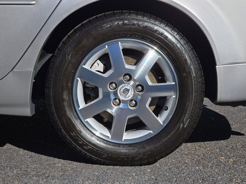 Used 2006 Cadillac CTS 3.6 w/ 3.6L V6 Luxury Package image 38