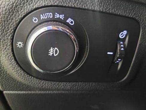 Used 2017 Chevrolet Cruze LT w/ LT True North Edition image 42