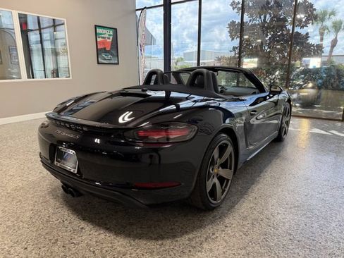 Used 2018 Porsche 718 Boxster S RWD image 12