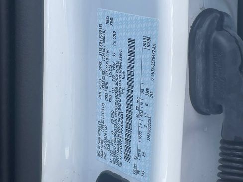 Used 2023 Ford F150 Lariat AWD/4WD image 32