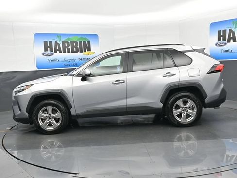 Used 2025 Toyota RAV4 XLE FWD image 2