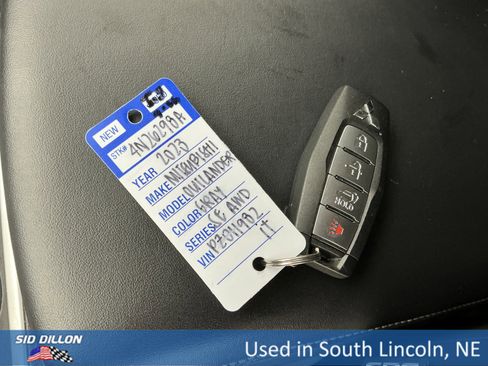 Used 2023 Mitsubishi Outlander SE image 7