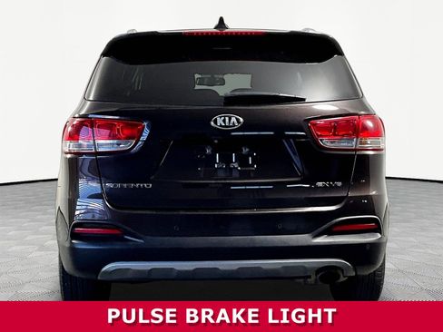 Used 2016 Kia Sorento EX FWD image 5
